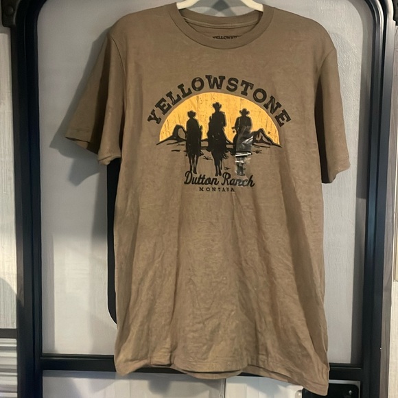 Yellowstone Tops - Yellowstone T-shirt